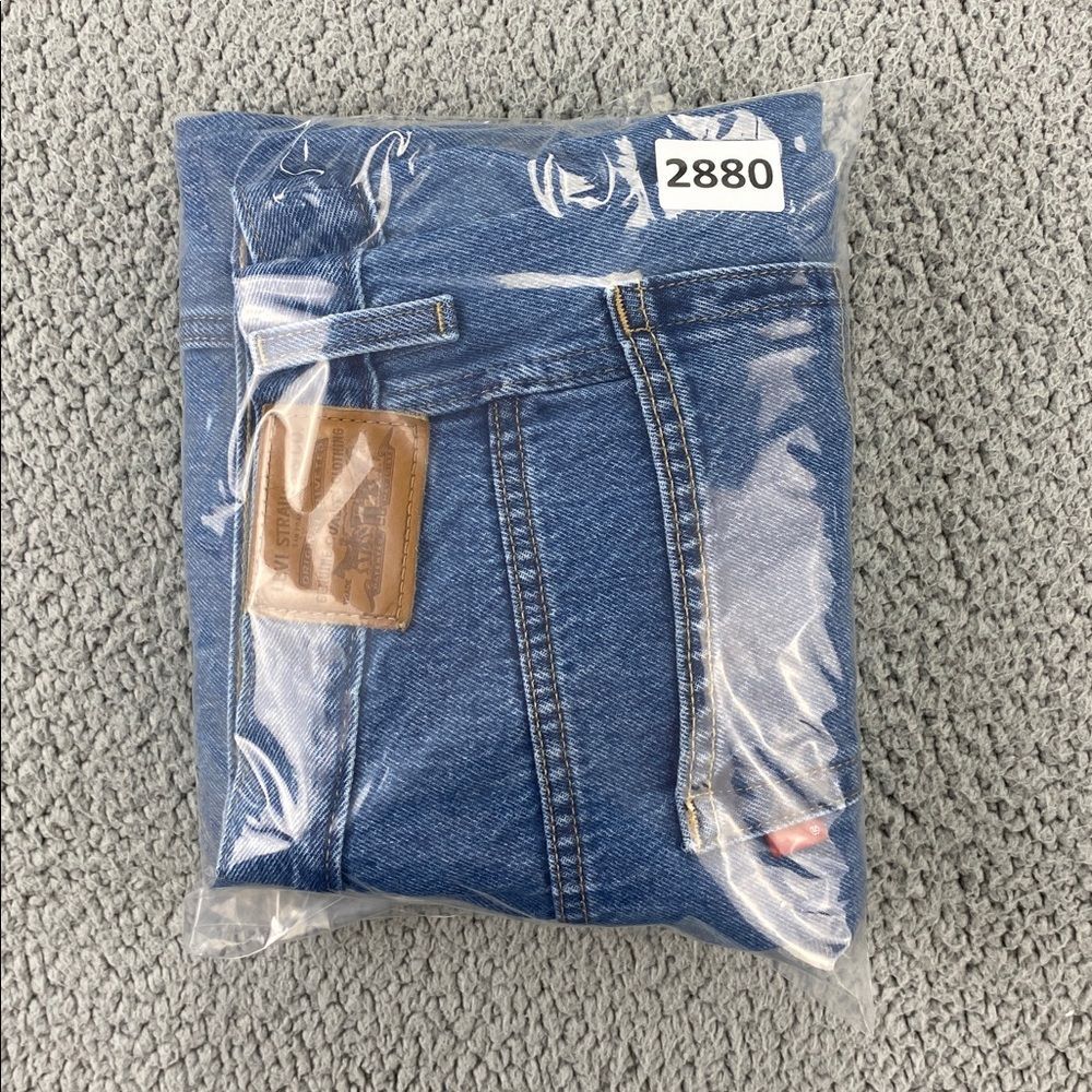 Levi's Premium XL Baggy Straight Seamed Women's No Stretch Jeans |  Size:  29 - Picture 15 of 15